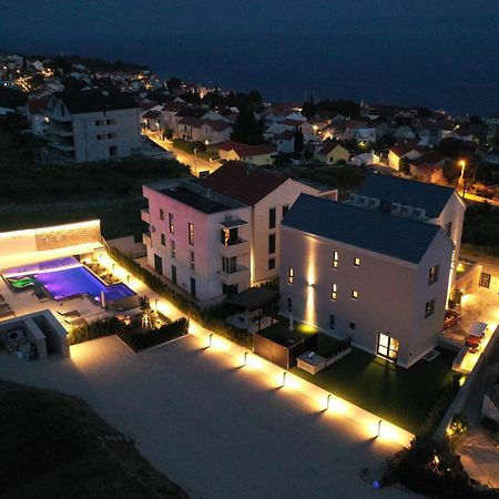 Apartamento Grey House Bol Exterior foto