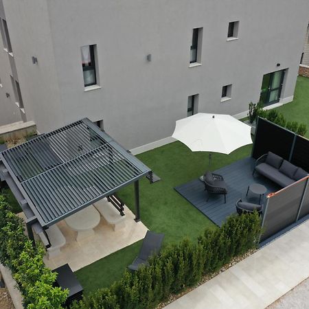 Apartamento Grey House Bol Exterior foto