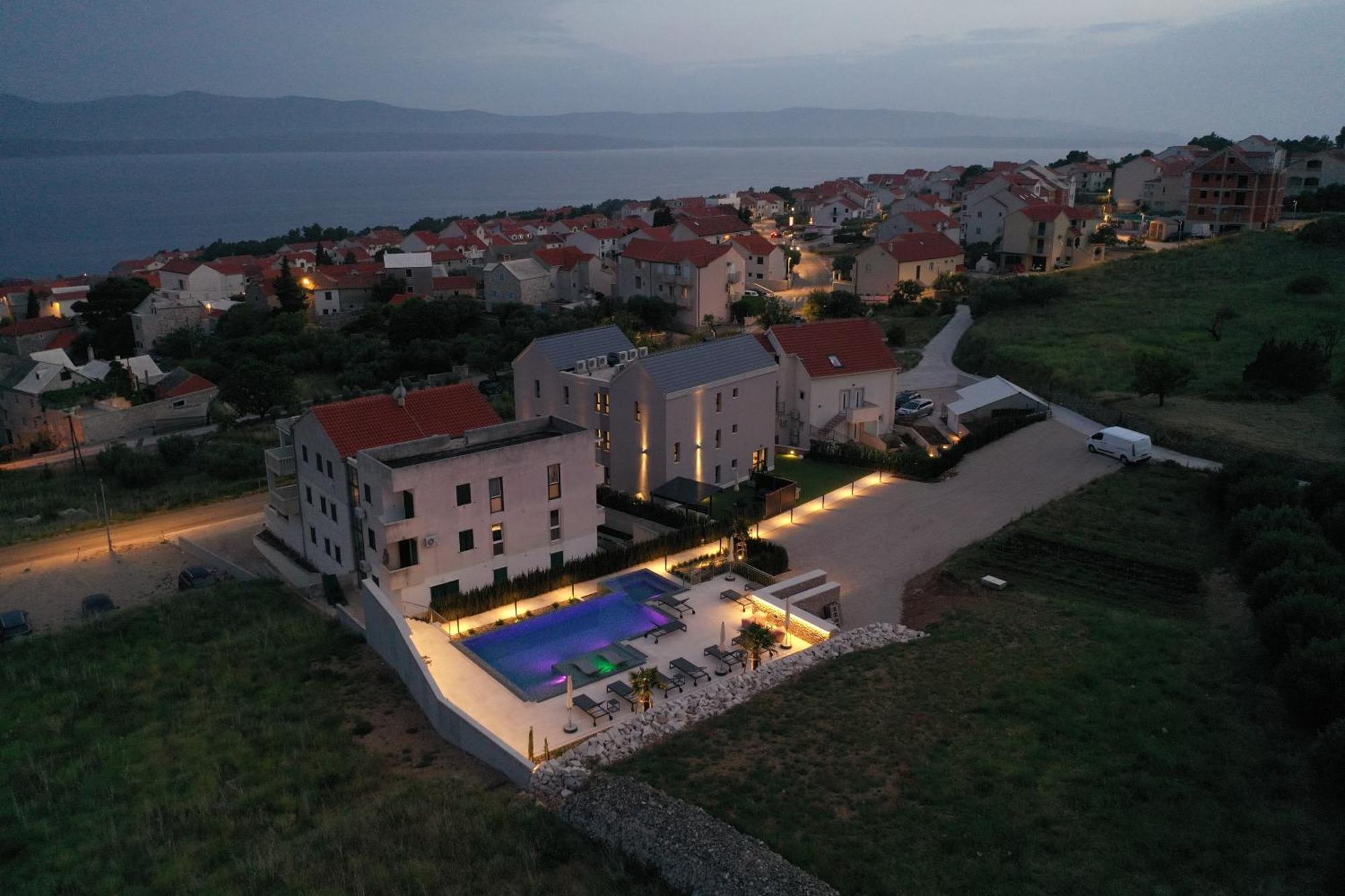 Apartamento Grey House Bol Exterior foto